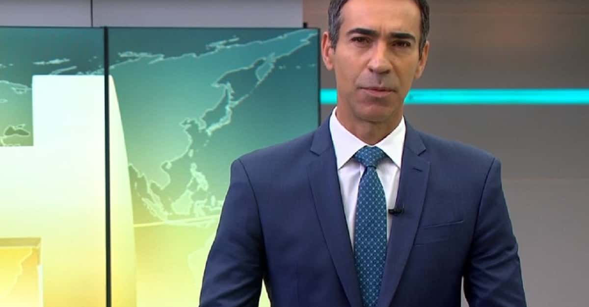 César Tralli noo Jornal Hoje - Foto: Reprodução/Globo