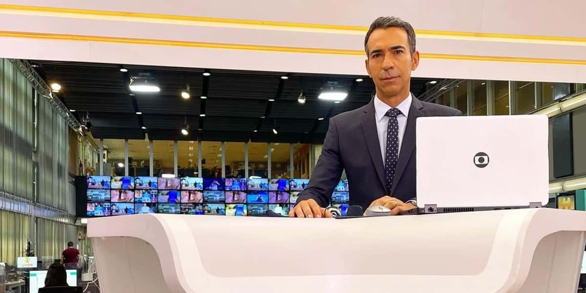 César Tralli no "Jornal Hoje" (Foto: Reprodução/Instagram)
