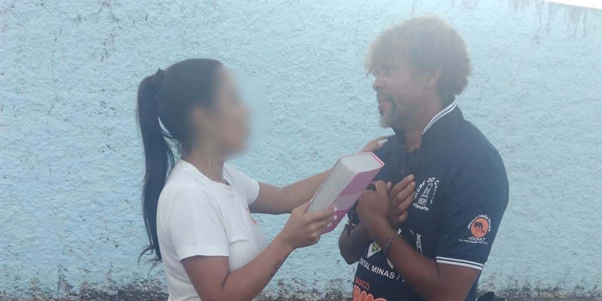 Depois de caso que repercutiu no Brasil, uma outra situação envolvendo morador de rua viralizou no TikTok (Foto: Reprodução)