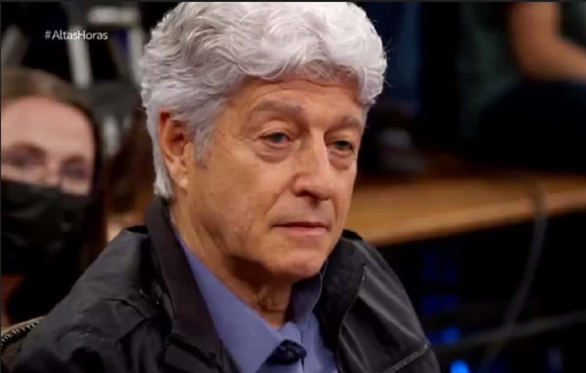 Caco Barcellos esteve no Altas Horas no último sábado- Foto: Reprodução/Globo