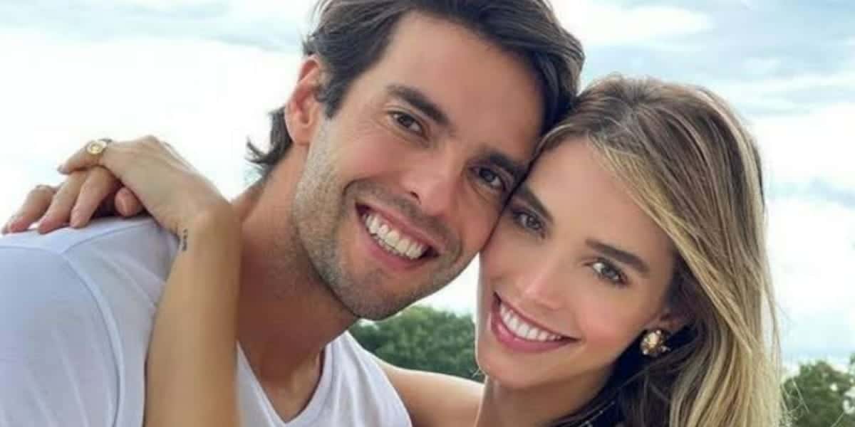 Kaká e a esposa, Carol Dias (Foto: Reprodução / Internet)
