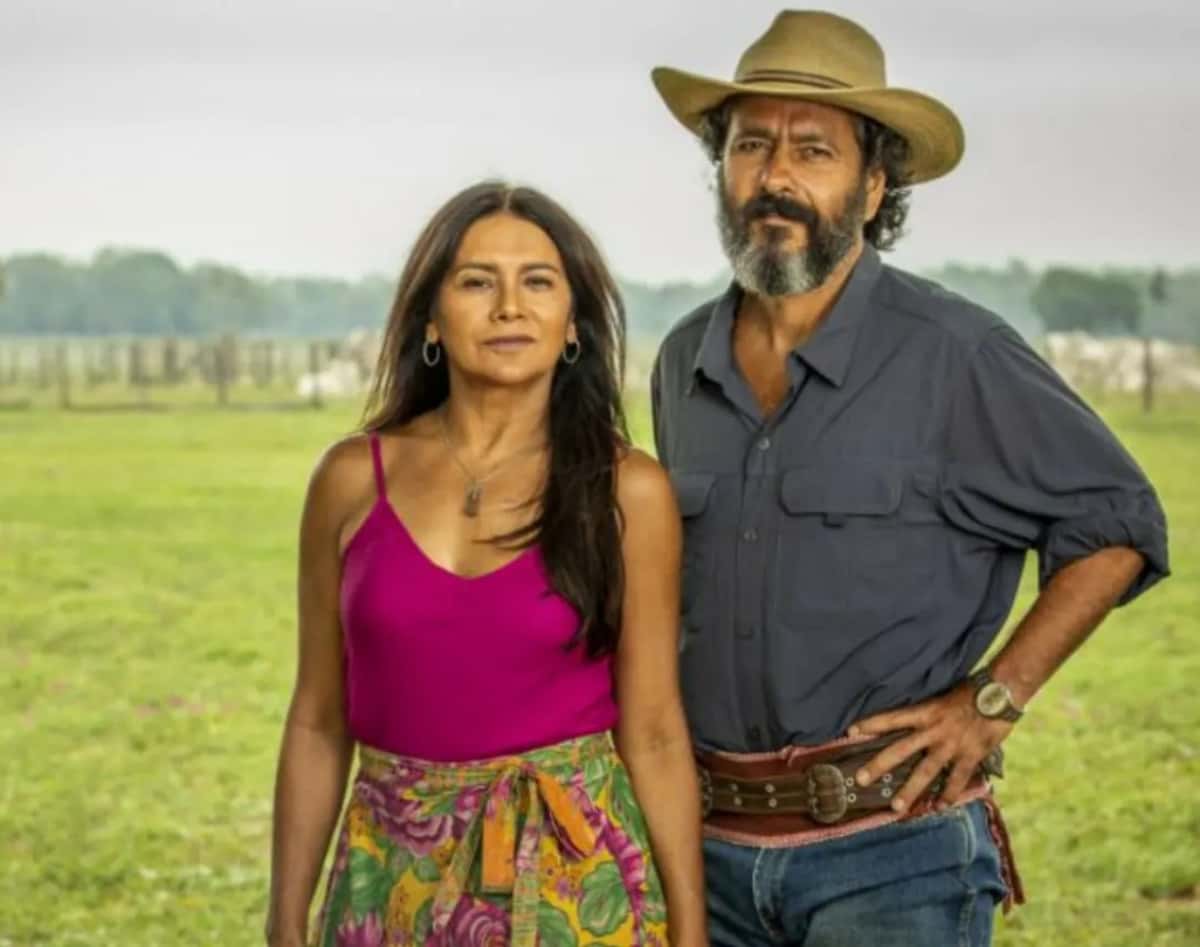 Em Pantanal, José Leôncio (Marcos Palmeira) entrará em crise por causa de Jove (Jesuita Barbosa) (Foto: Reprodução / Globo)