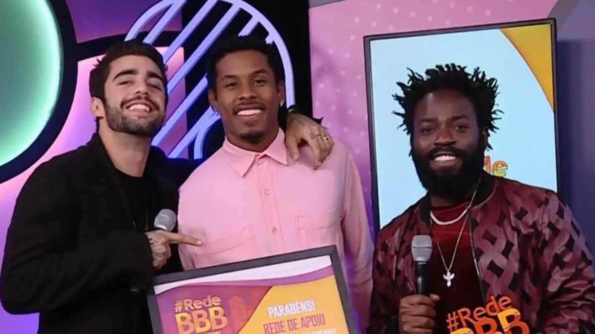 BBB22: Paulo André, Pedro Scooby e Douglas Silva se reencontram (Foto: Reprodução)
