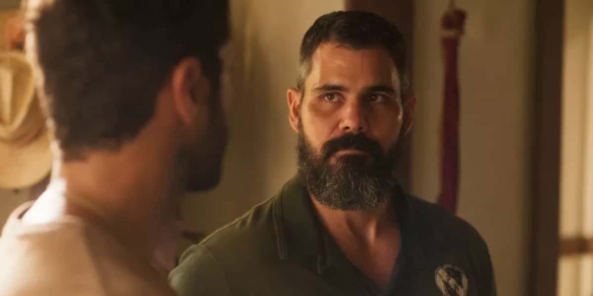 Alcides na novela Pantanal, da Globo (Foto: Reprodução)