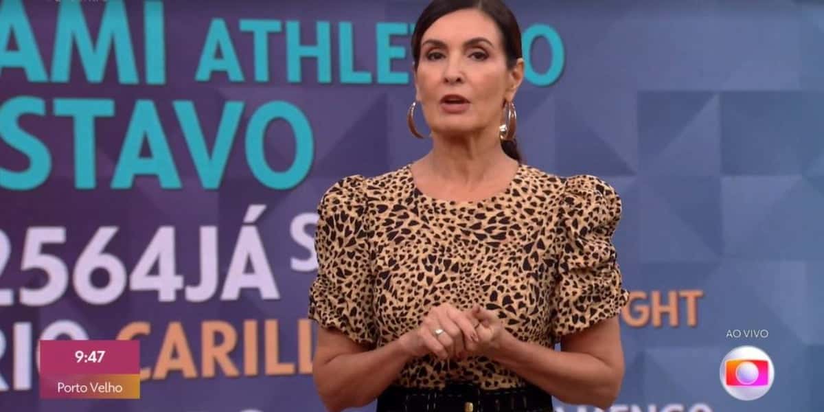 Fátima Bernardes paralisou o Encontro e celebrou mais um aniversário de sua mãe (Foto: Reprodução/TV Globo)