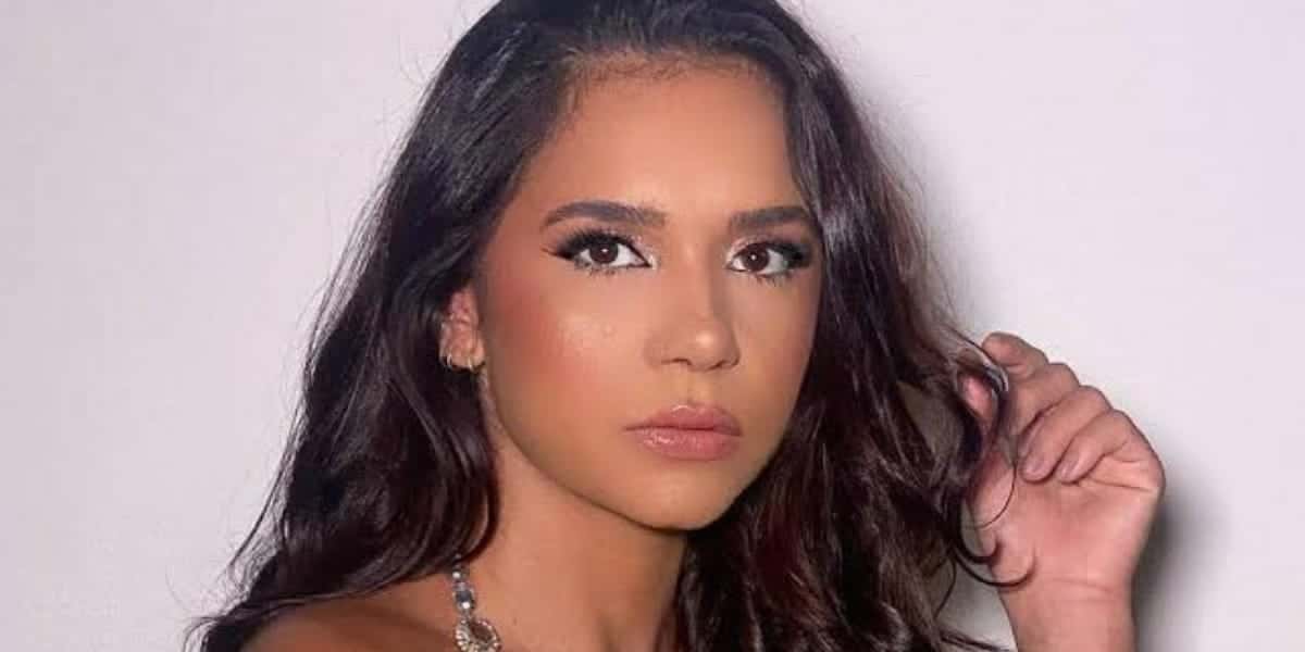 Ex-BBB Gizelly Bicalho (Foto: Reprodução)