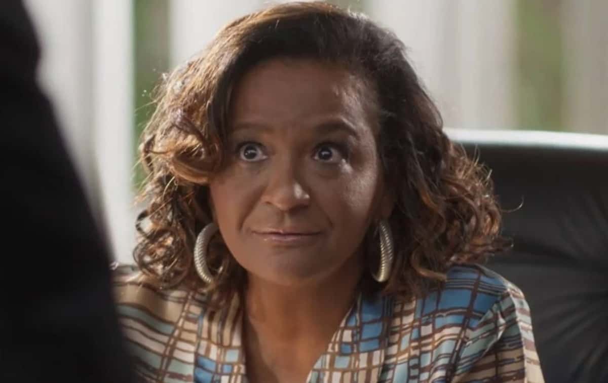 Martha em cena de "Cara e Coragem" (Foto: Reprodução / Globo)