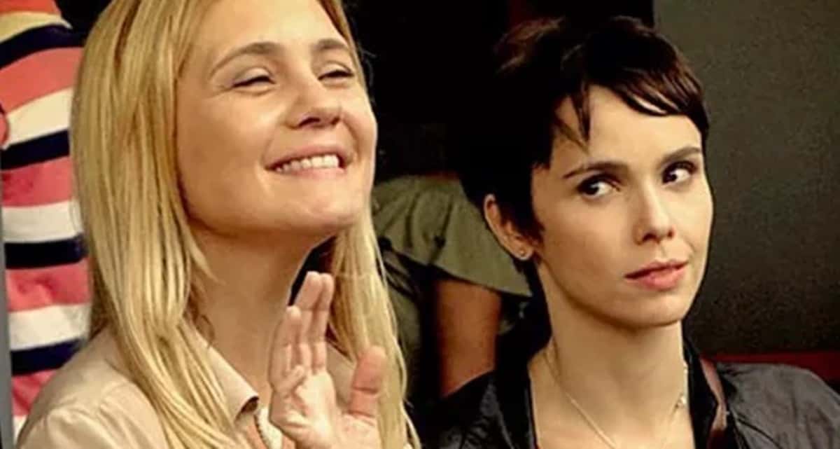 Adriana Esteves e Débora Falabella em "Avenida Brasil" (Reprodução)