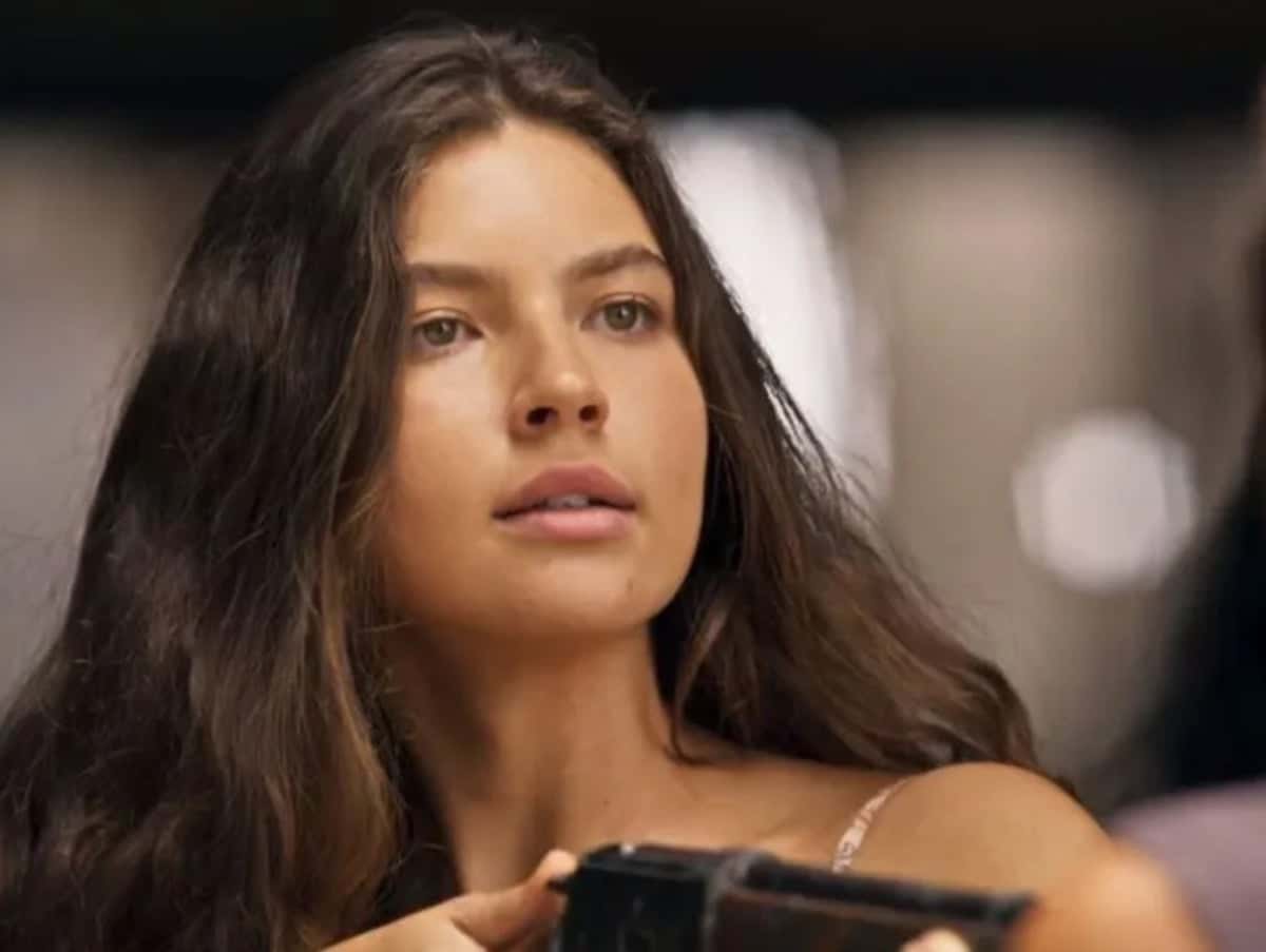 Alanis Guillen e outros famosos não terão contratos longos com a Globo (Foto: Reprodução / Globo)