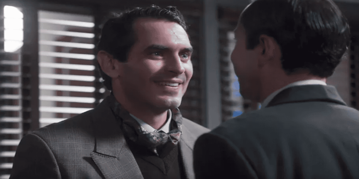 Leopoldo e Plínio em cena de "Além da Ilusão" (Foto: TV Globo)