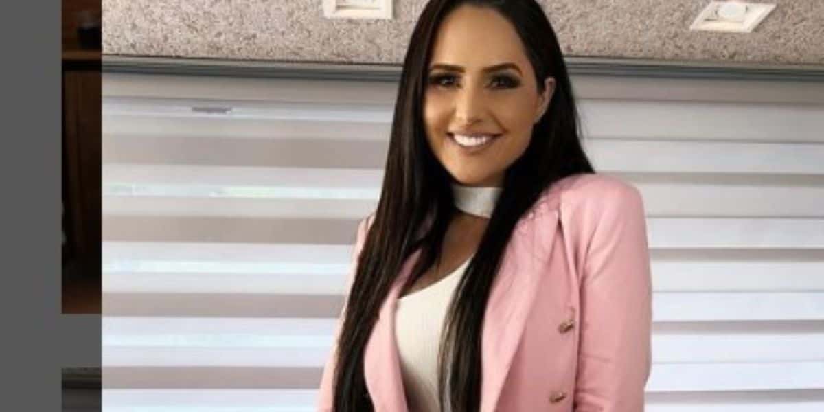 Cantora Perlla tem dívida milionária por rescisão contratual - Foto: Reprodução Instagram