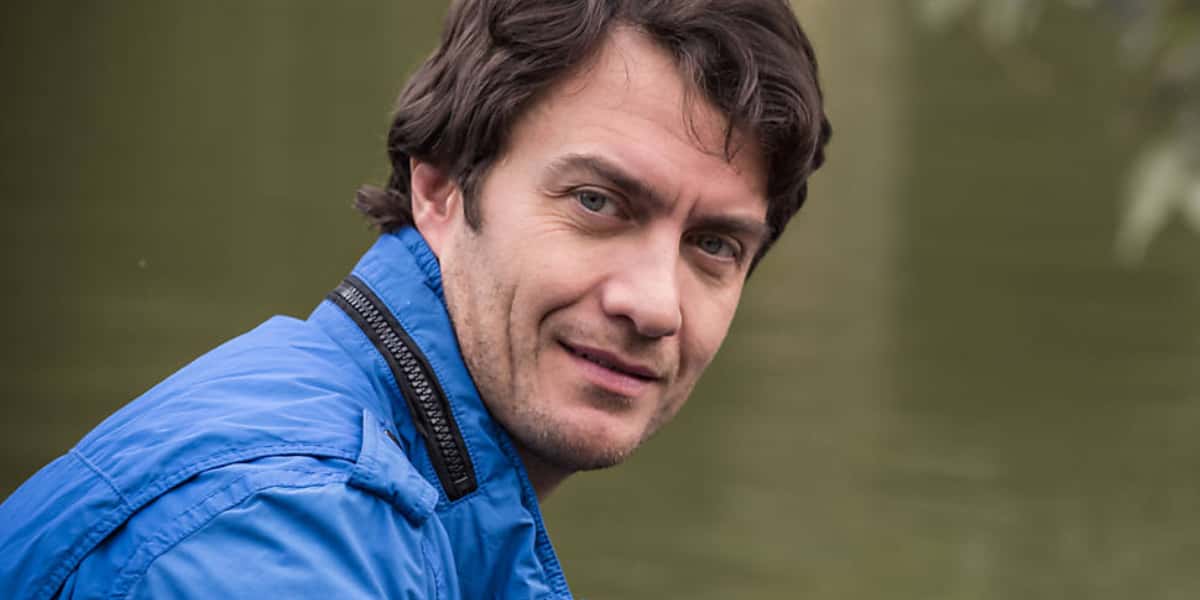 Gabriel Braga Nunes quebrou o sigilo e mostrou com quem ele é casado (Foto: Reprodução)