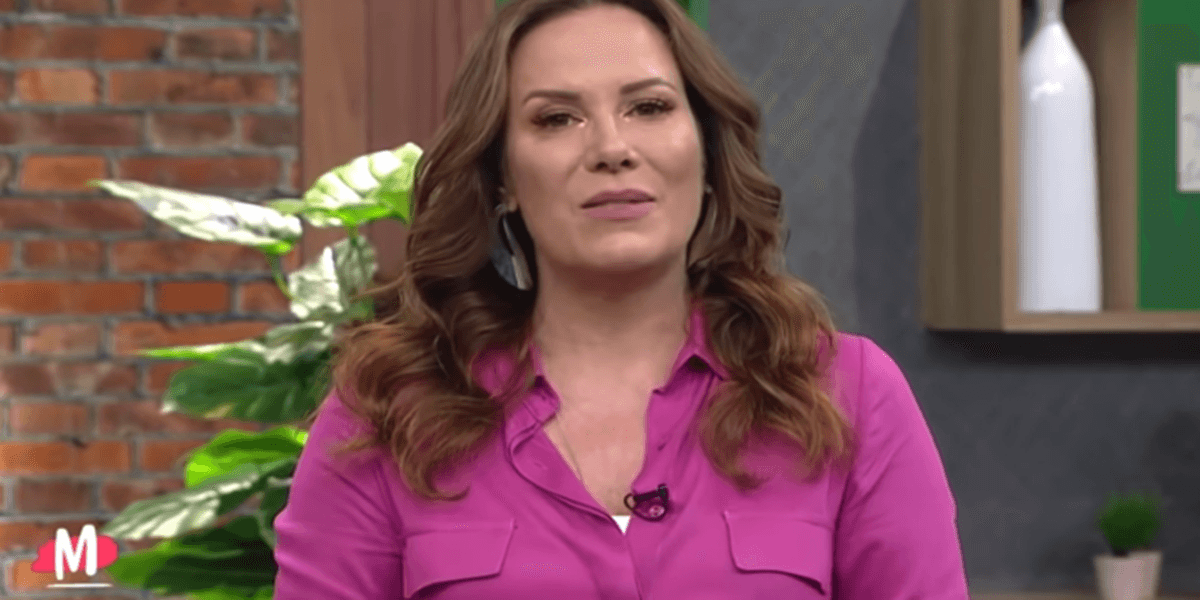 Regina Volpato volta ao Casos de Família (Foto: TV Gazeta)