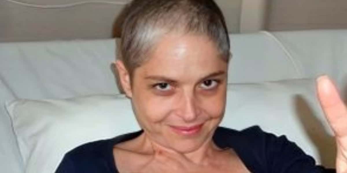 Atriz passou por momentos difíceis em meio a câncer (Foto: Reprodução)
