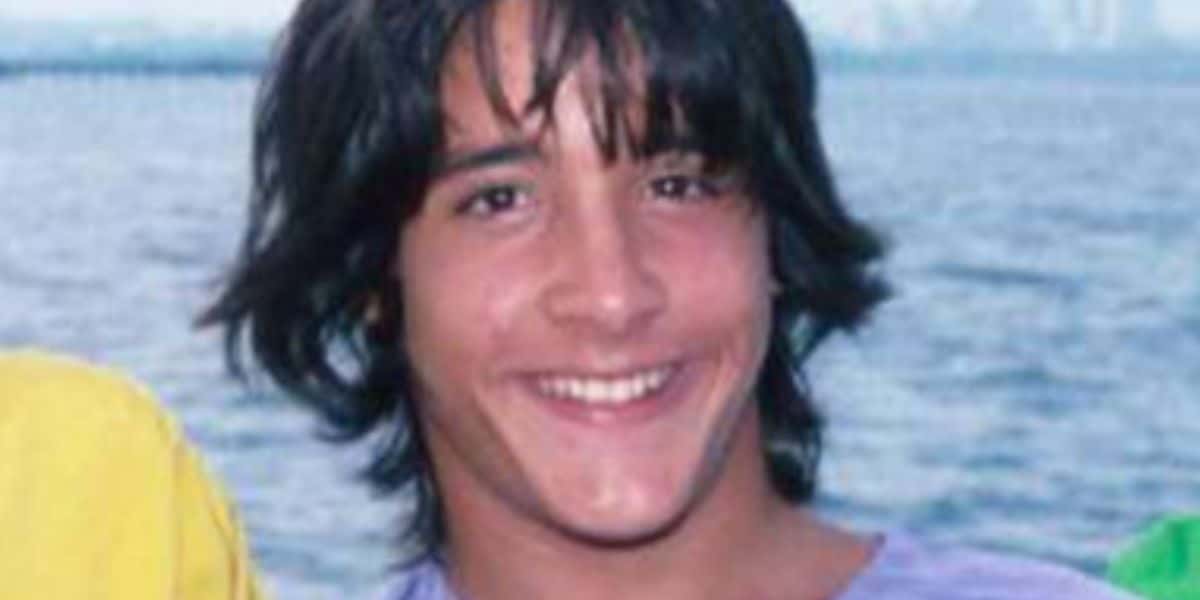 Lembra dele? Roy Rossello do "Menudo", perdeu toda fortuna, foi preso e hoje vive atrás de uma igreja (Foto: Reprodução)