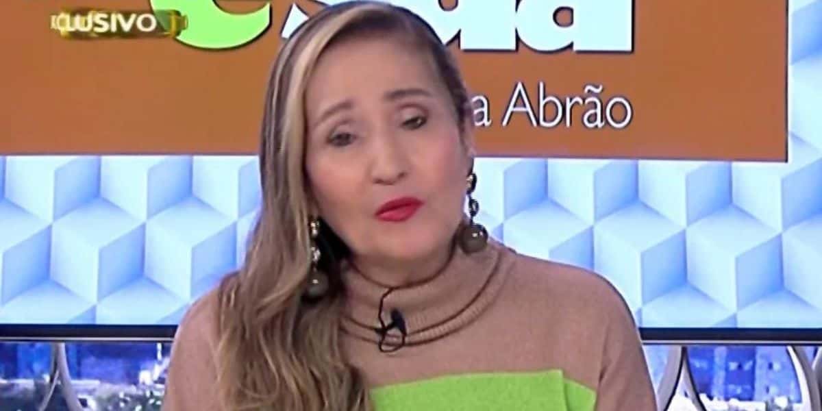 Sonia Abrão no "A Tarde é Sua" (Foto: Reprodução/RedeTV!)