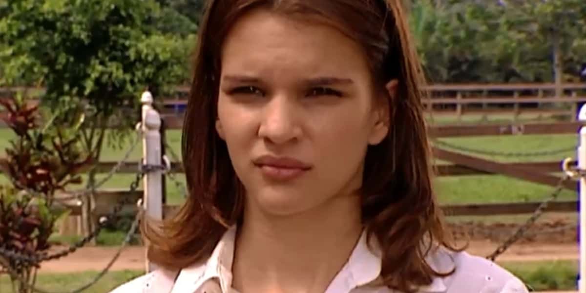 último trabalho da atriz na TV foi Laços de Família (Foto: Reprodução)
