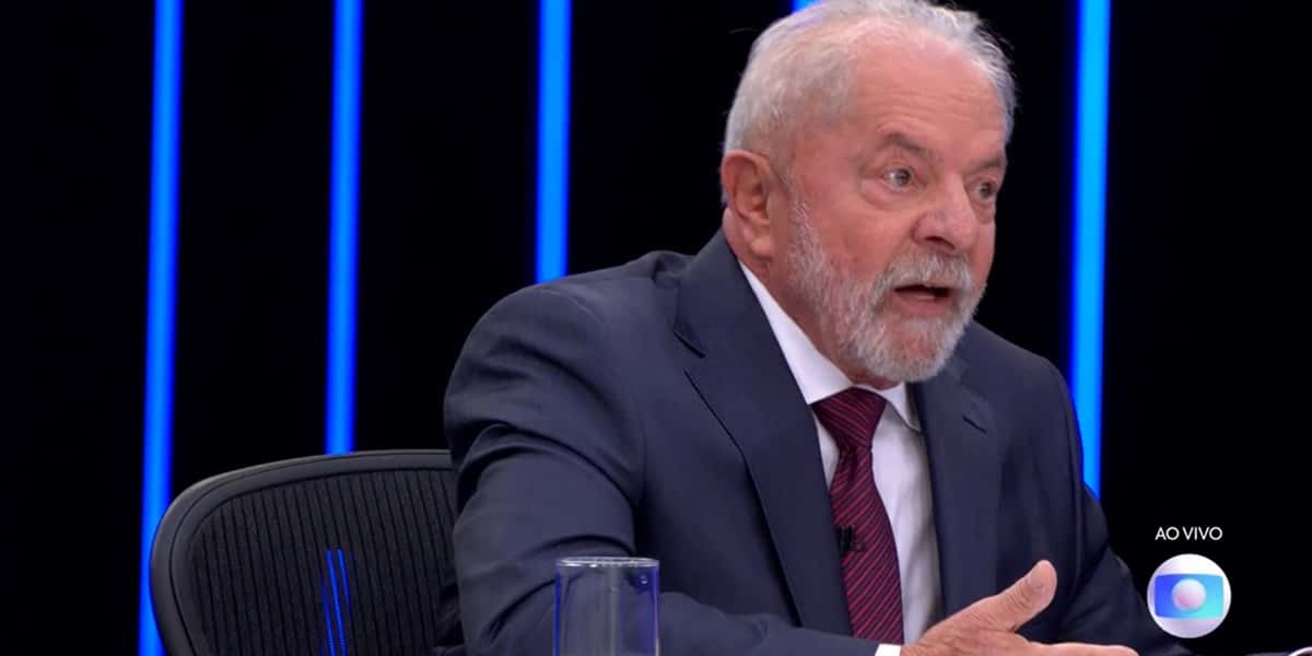 Lula criticou Bolsonaro no Jornal Nacional (Foto: Reprodução / TV Globo)