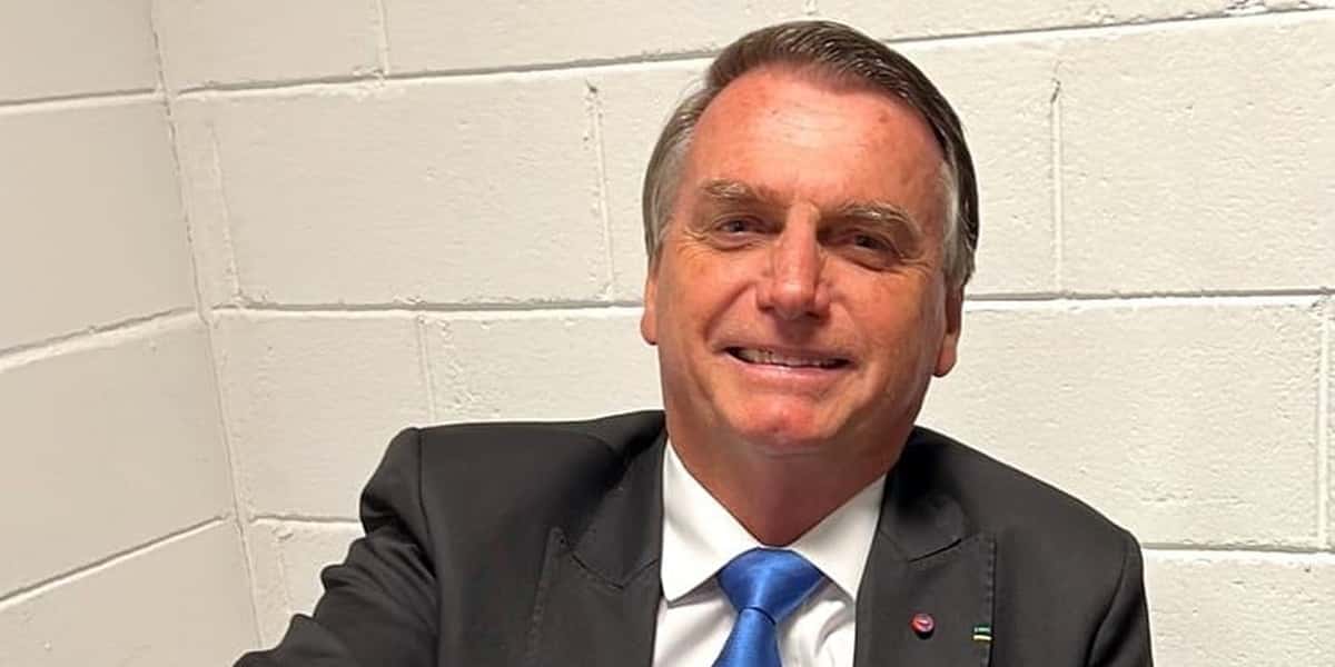 Vidente Márcia Fernandes expôs previsão feita sobre Bolsonaro (Foto: Reprodução / Instagram)