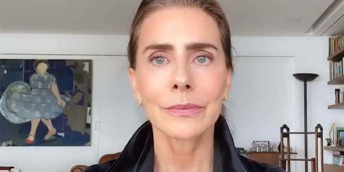 Maitê Proença revela que já fraturou coluna e sobreviveu a vários acidentes: "Cai de moto, cavalo, escada" - Foto: Reprodução