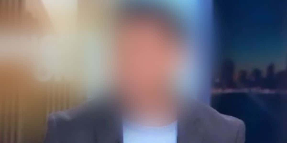 Jornalista é demitido após ter fotos íntimas vazadas (Reprodução)