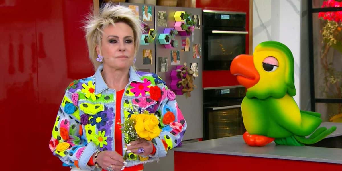 Ana Maria com cara de poucos amigos no "Mais Você" (Foto: Reprodução/Globo)