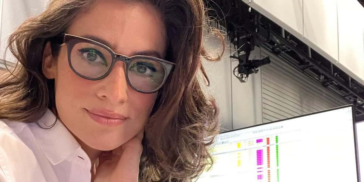 Renata Vasconcellos costuma ser reservada quando o assunto é sua vida pessoal e casamento (Foto: Reprodução / Instagram)