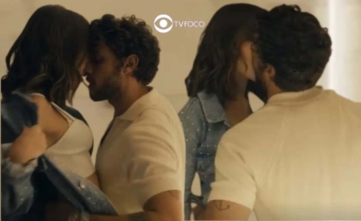 Ari (Chay Suede) beija Chiara (Jade Picon) em Travessia; pombinhos terão primeira noite de amor (Foto: Reprodução / Globo / Montagem TV Foco)