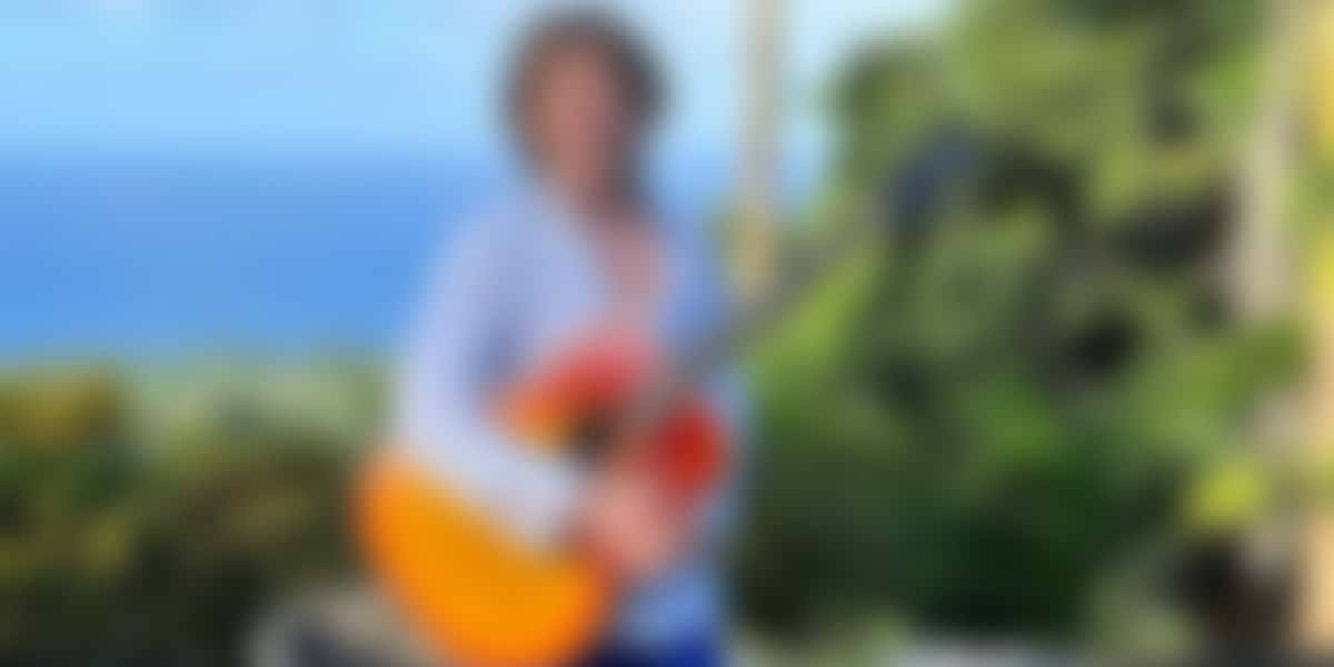 Cantor Mick Jagger teve casos com outros homens escancarados (Foto: Reprodução)