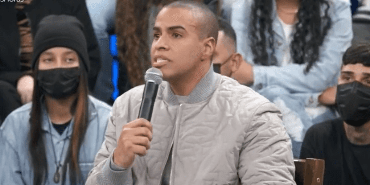 Thiago Oliveira expõe relação conturbada com o irmão no É de Casa (Foto: Reprodução)