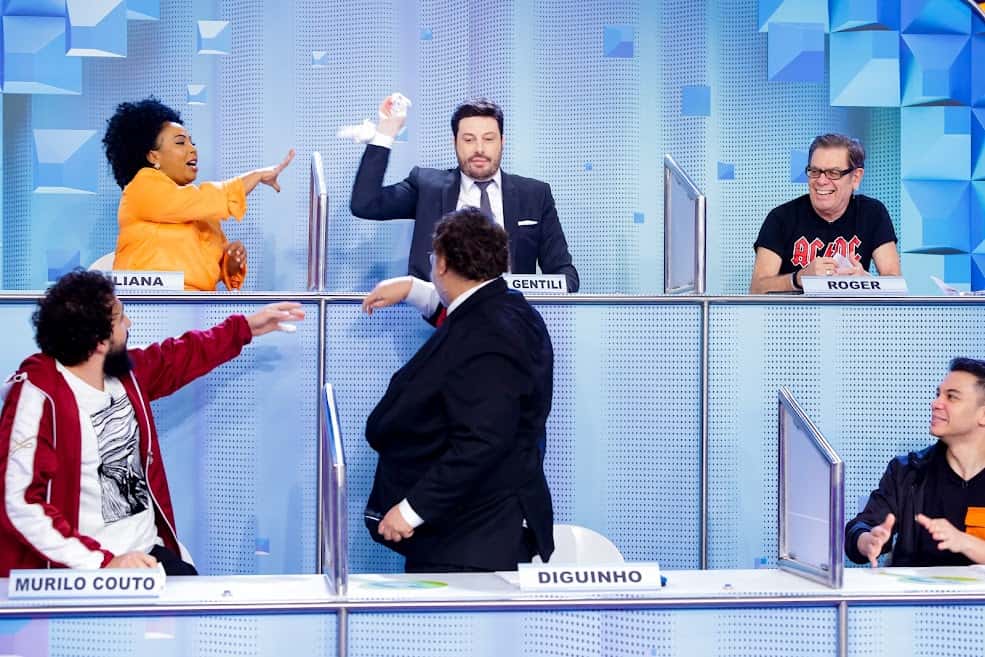 Elenco do The Noite no "Programa Silvio Santos" (Foto: Lourival Ribeiro/SBT)
