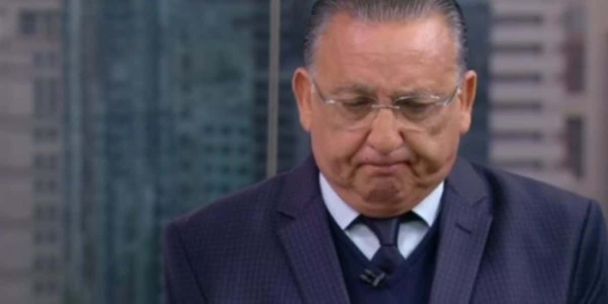 Galvão Bueno já assumiu comando do Jornal Nacional às pressas com a notícia mais dolorosa que o Brasil chorou - Foto: Reprodução