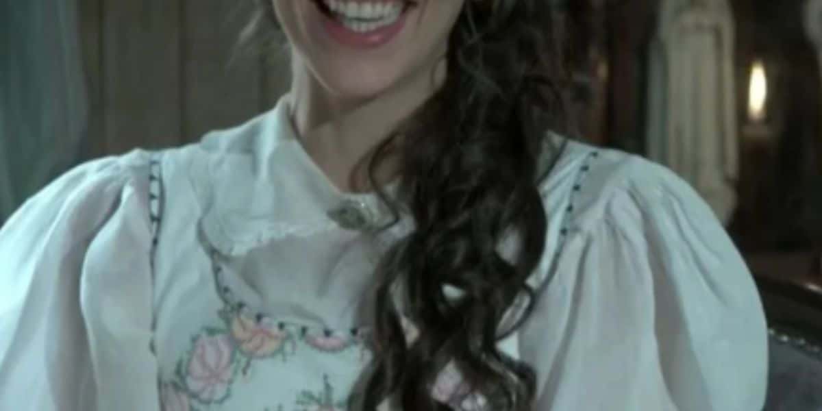 Câncer no cérebro tirou à vida de estrela da novela 'Deus Salve o Rei' e vazio se instaurou na Globo - Foto: Reprodução