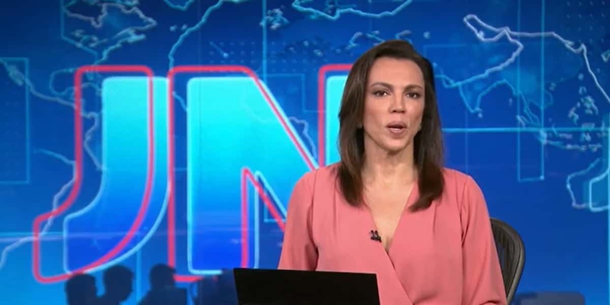 Ana Paula Araújo no Jornal Nacional (Foto: Reprodução)