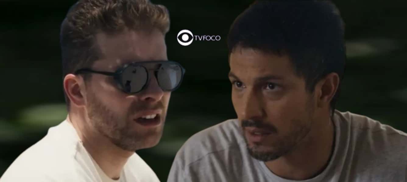 Travessia - Amigos de infância, Oto fica em choque ao descobrir segredo de Caíque: "Nunca tinha ouvido falar" (Foto: Reprodução / Globo / Montagem TV Foco)