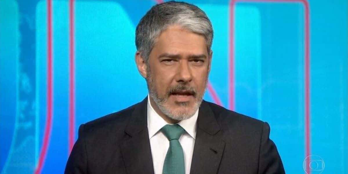 William Bonner é obrigado a dar notícia de morte de estrela na Globo e deixa Brasil em luto: "Hoje" - Foto Reprodução