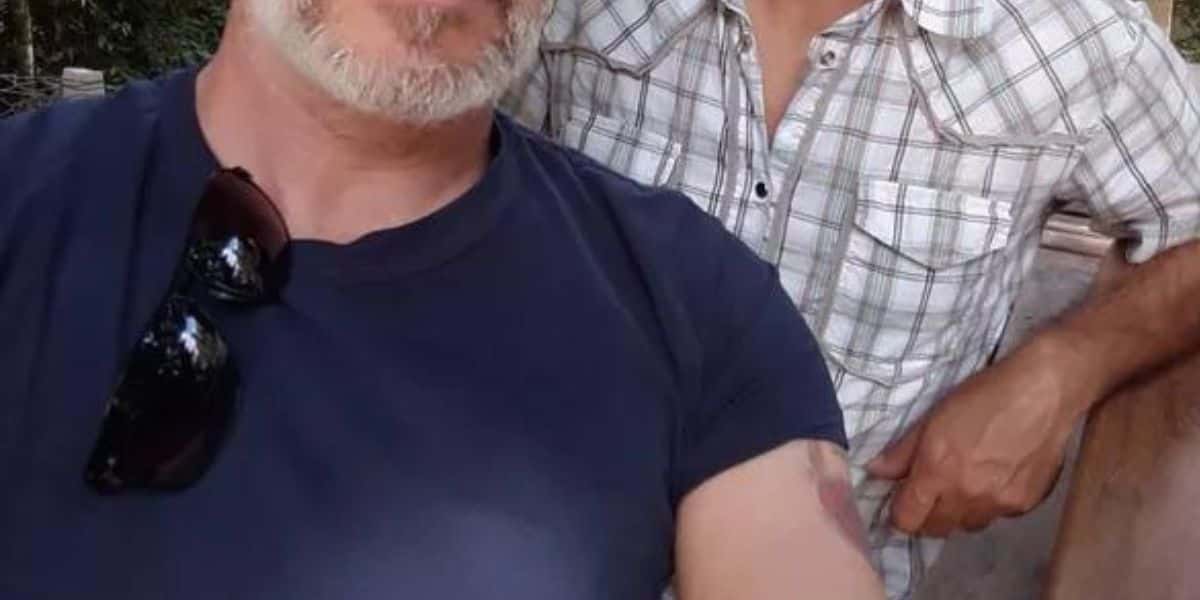 Nico Puig e seu marido Jeff - Foto Reprodução