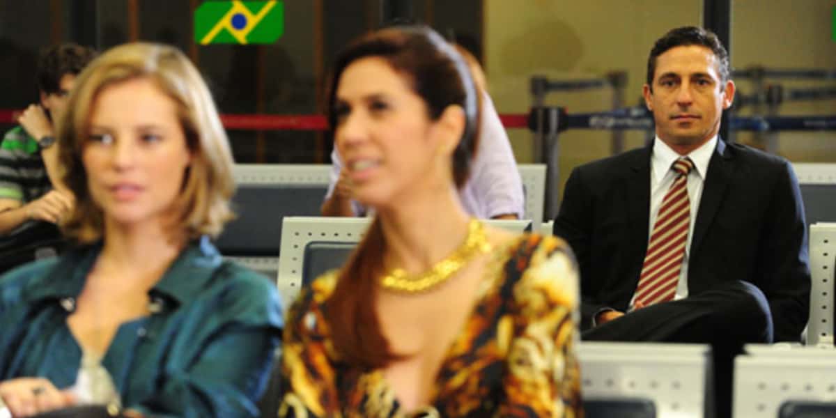 Galã da Globo surtou e resolveu partir pra cima de atriz veterana - Foto: Reprodução