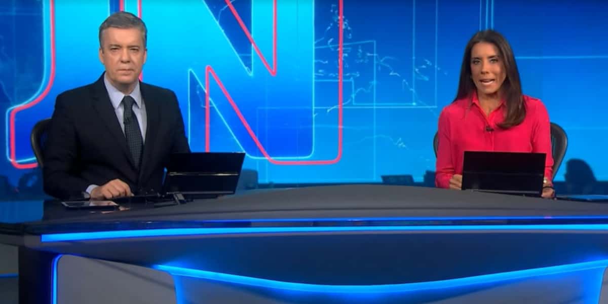 Roberto Kovalic e Mônica Teixeira no Jornal Nacional (Foto: Reprodução)
