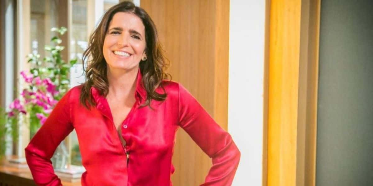 Malu Mader foi flagrada no aeroporto por fotógrafos e a ex-atriz da Globo estava acompanhada de seu grande amor (Foto - Reprodução - Instagram Malu Mader)