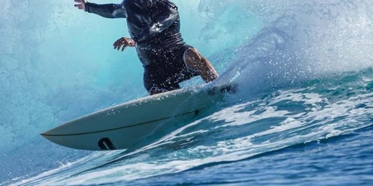 Saiba mais sobre o surfista (Foto: Reprodução)
