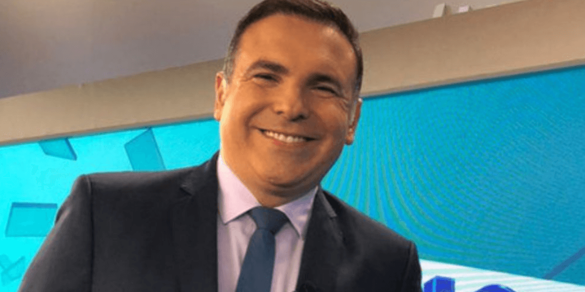 Reinaldo Gottino, apresentador da Record, abre o jogo e conta erro que cometeu e como ficou no meio da rua - Foto Reprodução Internet