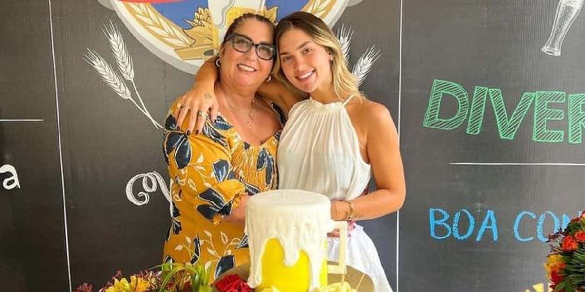Virginia expõe o que a mãe gasta com seu cartão e choca público (Foto: Reprodução/ Instagram)