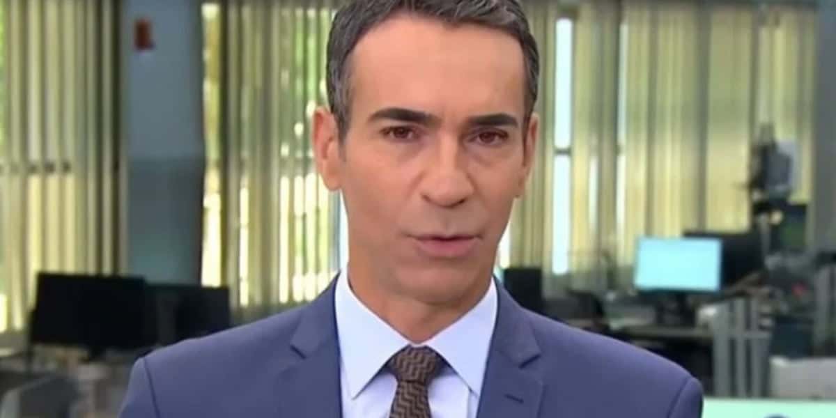 César Tralli é pego de surpresa em bastidores da Globo e entrega vídeo - Foto: Reprodução