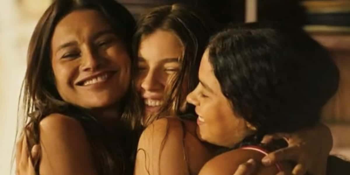 Dira Paes e Alanis Guillen nos estúdios de Pantanal (Reprodução: Globo)