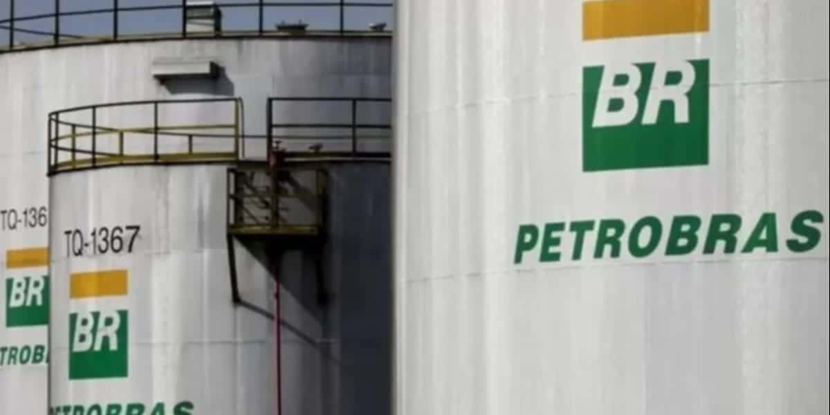 Petrobras faz anúncio sobre os preços da gasolina (Reprodução/Internet)