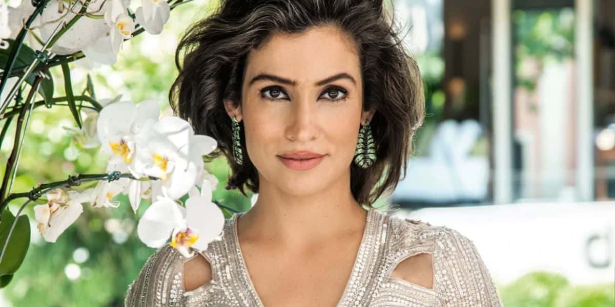 Renata Vasconcellos tem pele bonita e revela o que usa no rosto (Reprodução - Internet)