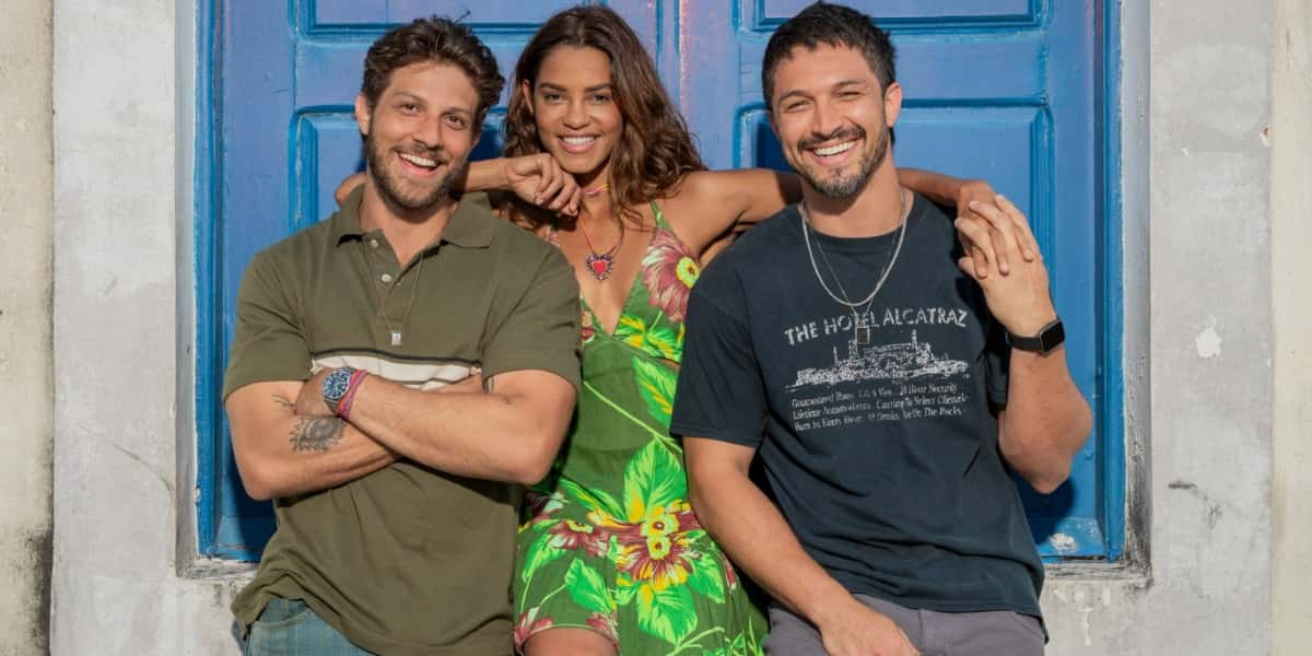 Chay Suede, Lucy Alves e Romulo Estrela são protagonistas de "Travessia" (Foto: Divulgação/TV Globo)