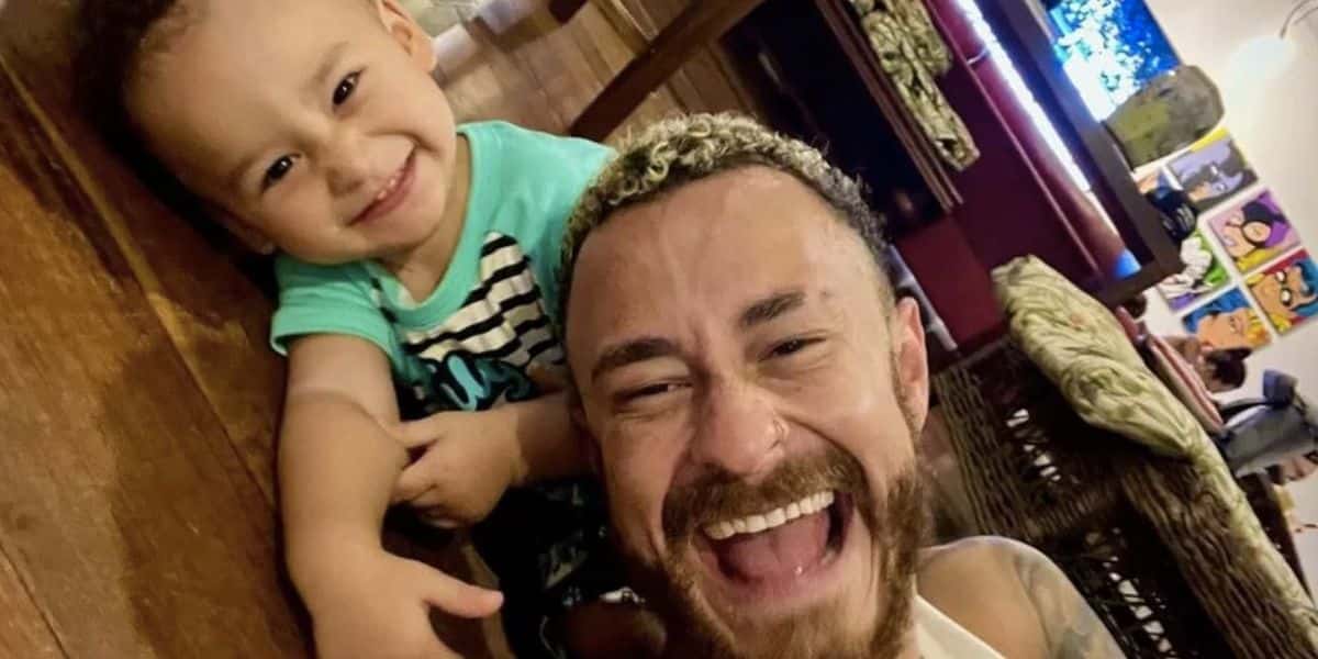 Fred e filho, Cris (Foto: Reprodução / Instagram)