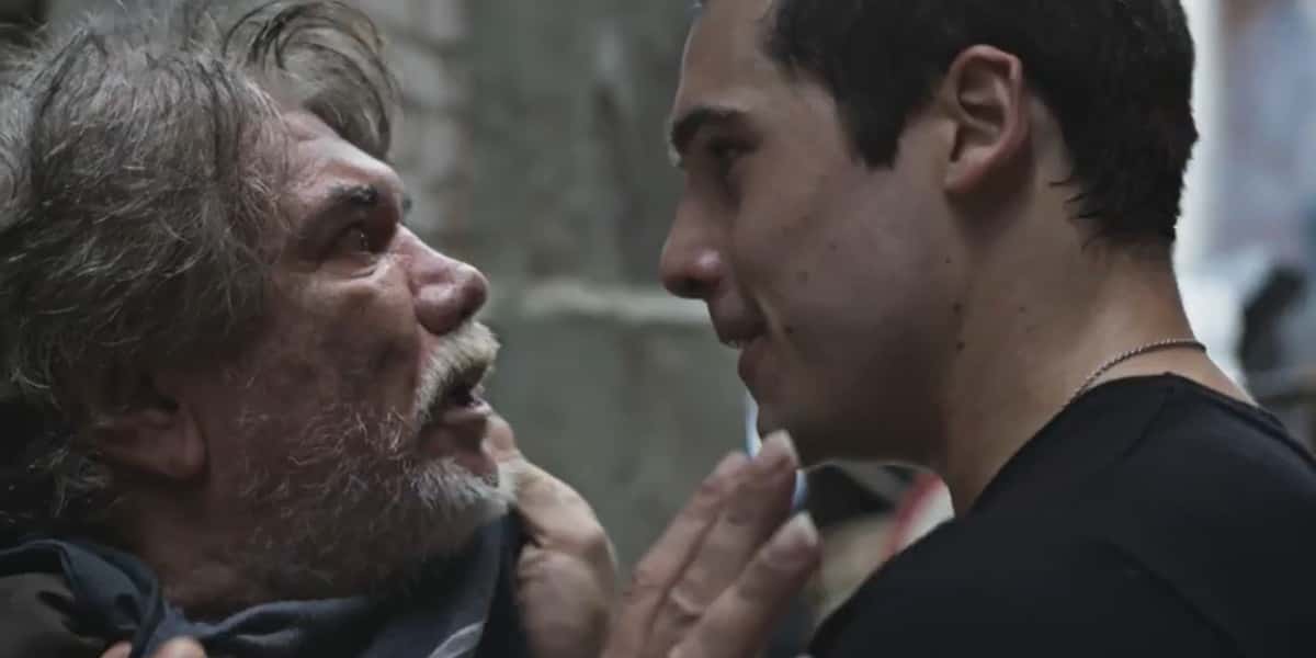 Jackson Antunes e Nicolas Prattes estão no elenco de Todas as Flores (Foto: Reprodução / TV Globo)